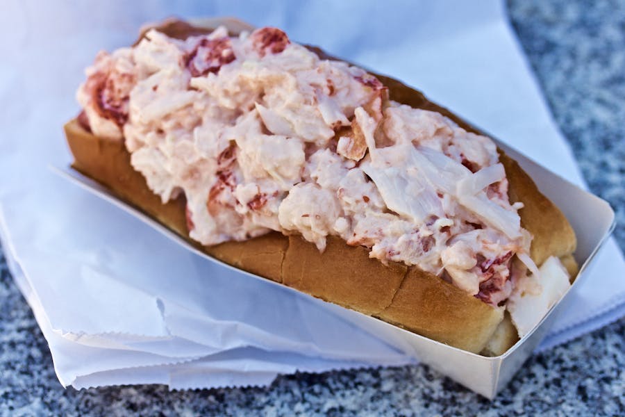 The Best Lobster Rolls In Boston Boston The Infatuation